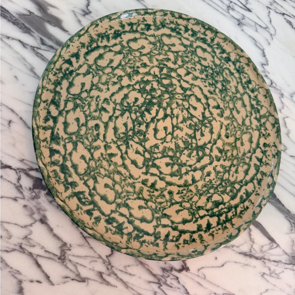 Vintage RRP | 12” Pizza Pan USA Stoneware | Green and Tan Patterned Plate